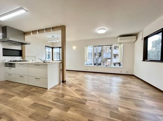 【居間・リビング】