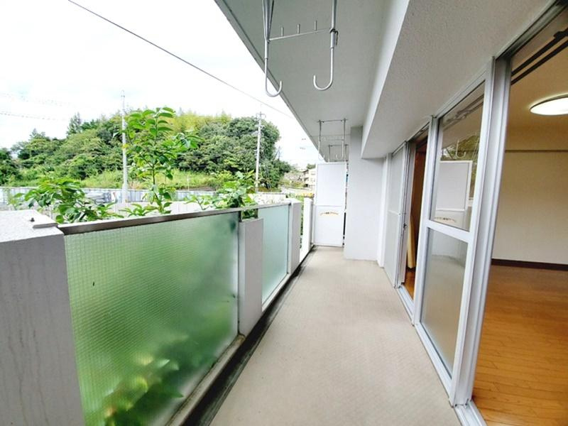 アーネスト針木のバルコニー