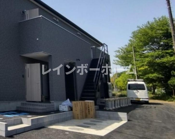 特典：仲介手数料が無料です!!のエントランス|毎日通るエントランスはこのようになっています