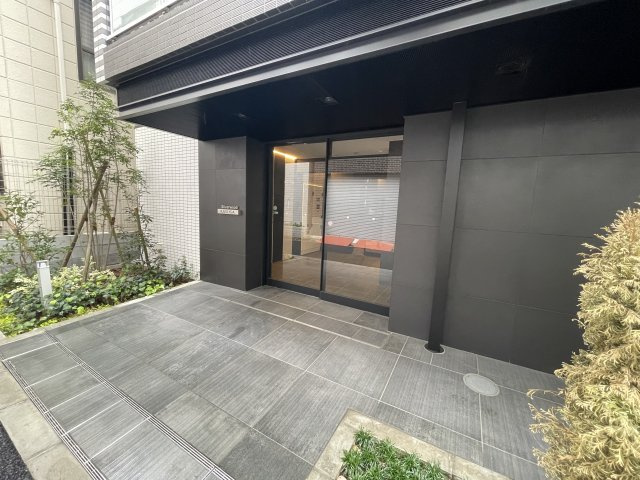 【エントランス】