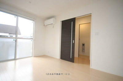 【居間・リビング】 | シャーメゾン淡窓A棟 | おしゃれな居間です
シャーメゾン淡窓A棟　202号室　2018年8月11日