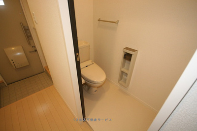 【トイレ】 | シャーメゾン淡窓A棟 | トイレです
シャーメゾン淡窓A棟　202号室　2018年8月11日