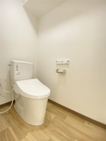 熊本市中央区本荘３丁目の賃貸マンションのトイレ