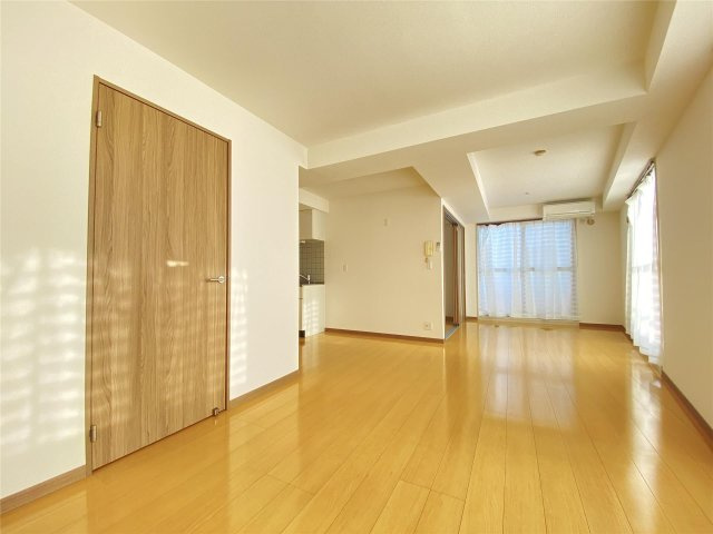 VIVABLE　TOKUNAGAの居間・リビング