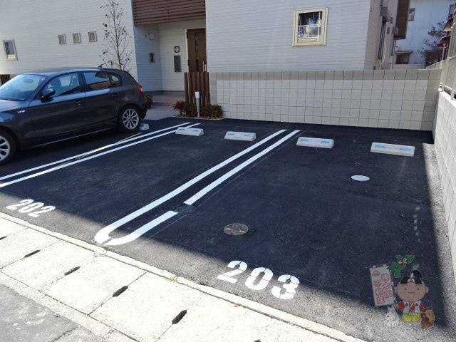 グランメゾンの駐車場