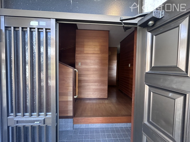 【玄関】 | 姫路市上手野／中古戸建