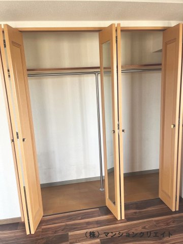 アパガーデンコート城東の収納|北側洋室7.8帖のクローゼット