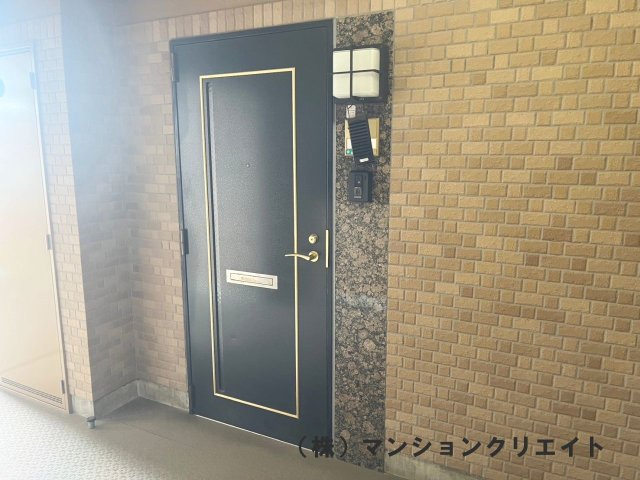 アパガーデンコート城東の玄関|玄関（外側）