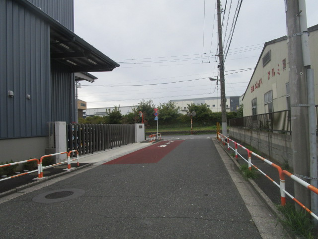 足立区入谷８丁目の倉庫の周辺