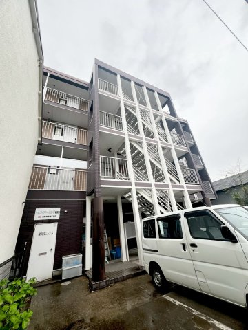 レオパレスル・コントワールⅡの外観