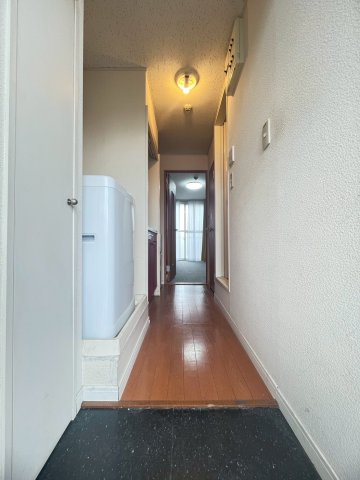 レオパレスル・コントワールⅡの玄関