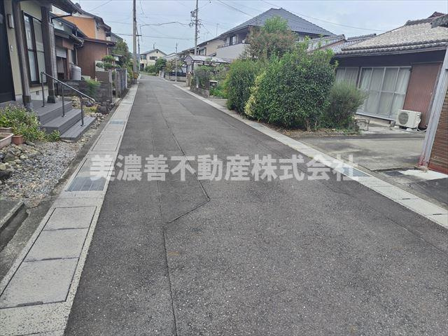 ６４２１６　岐阜市御望中古戸建ての周辺