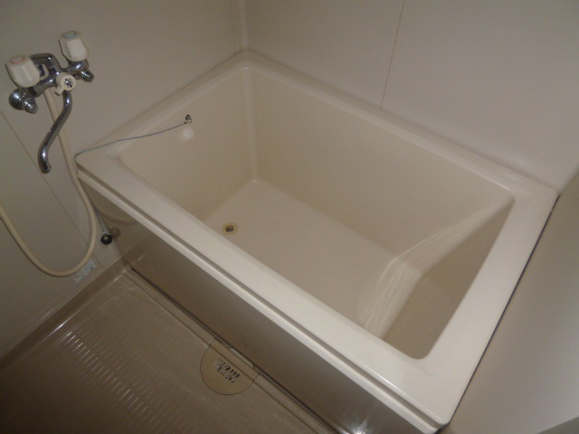 ファミール・ビラＡの浴室