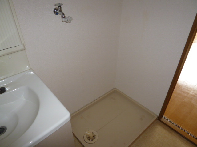 ファミール・ビラＡのその他|洗濯機置き場