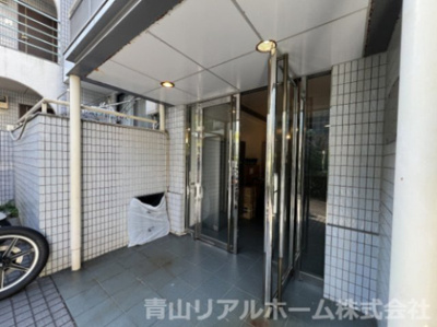 【エントランス】 | プレール南青山