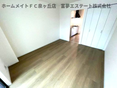 【居間・リビング】 | Raffine SAKAI(ラフィネサカイ） | ※イメージ　同物件別号室の写真