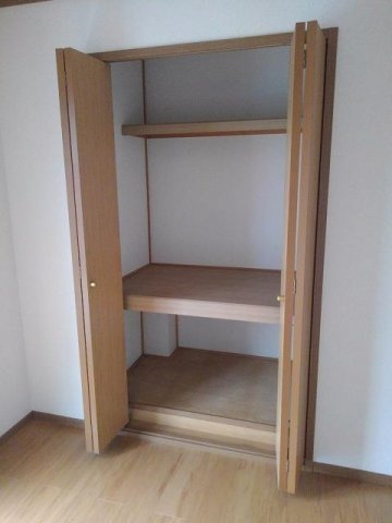 サニーパレス一条　Ｃの収納