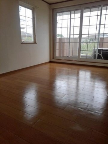 サニーパレス一条　Ｃの居間・リビング