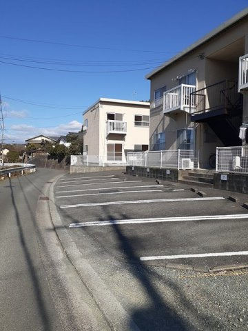 ＭＮＯコーポＡの駐車場