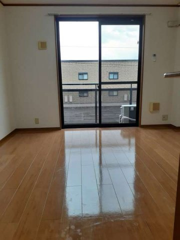 カーサ・ソレイユ五番館の居間・リビング