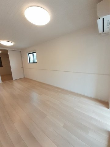 アミティエ鵜池　２号館の居間・リビング