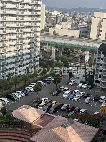 メイプルパークスクエア西弐番街の駐車場|■物件内覧・資金計画相談・住宅ローン相談、リフォーム相談、お問合せ受付中■
※当日・翌日のご内覧、ご相談はお電話でのお問合せがスムーズです！