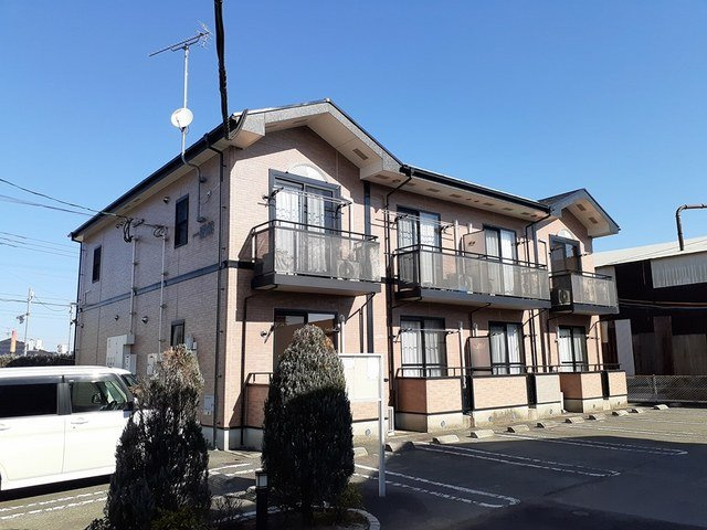 ボンヌ・シャンス一番館