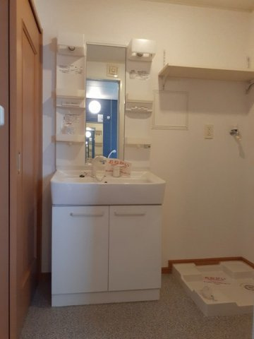 ブライドガーデンⅡ　Ａの洗面所