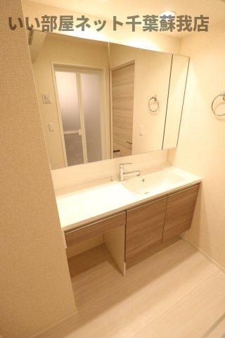 仮）おゆみ野中央2丁目PJの洗面所|脱衣スペースもあります