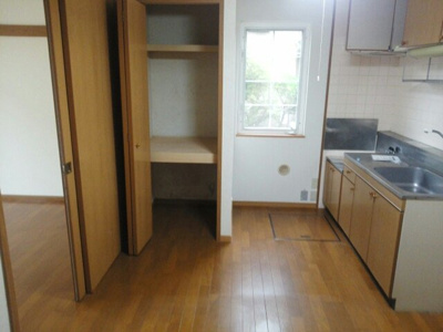 【居間・リビング】 | レジデンス淡路　Ｂ | 使いやすいリビングです