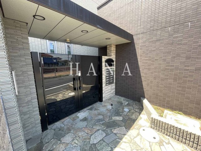 リバーサイドKEIのエントランス