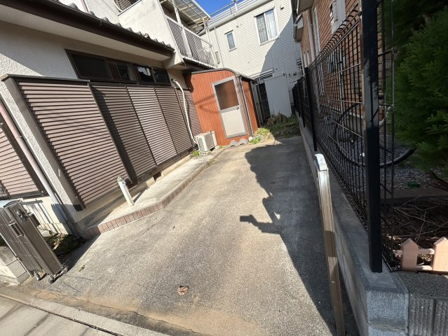 古ヶ場貸家の駐車場|駐車場です