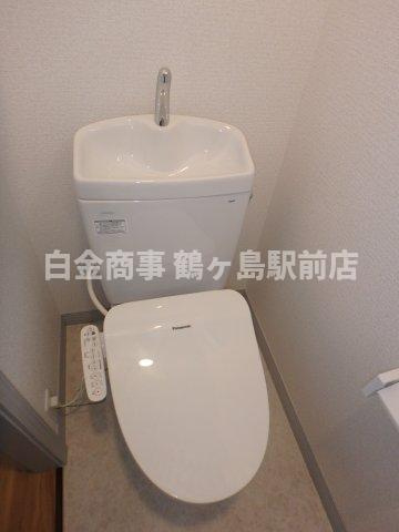 坂戸市島田中古戸建のトイレ