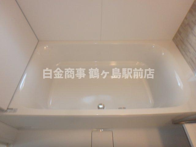 坂戸市島田中古戸建の浴室