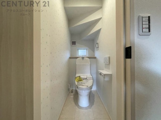 川西市多田院2丁目新築一戸建てのトイレ