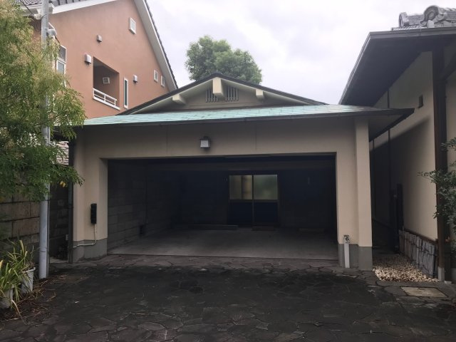 和歌山市吹上・中古戸建・54618の駐車場
