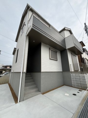 【外観】 | 神戸市垂水区本多聞2丁目　新築戸建　仲介手数料無料！ | 落ち着いた雰囲気の外観です