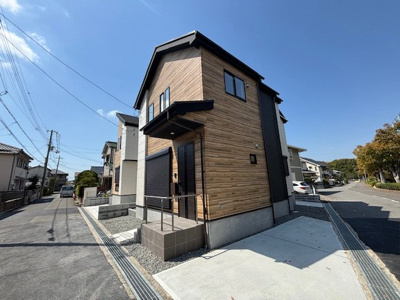 【外観】 | 神戸市須磨区友が丘7丁目　新築戸建1号棟　仲介手数料無料！ | 建物外観を気になさる方へ、見た目の良い物件です