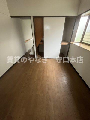 【洋室】 | 来迎町テラス | 個人の部屋や寝室として使える洋室です