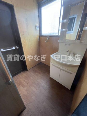 【洗面所】 | 来迎町テラス | 脱衣スペースもあります
