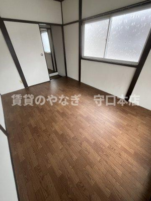 【洋室】 | 来迎町テラス | 使い勝手のいい洋室です