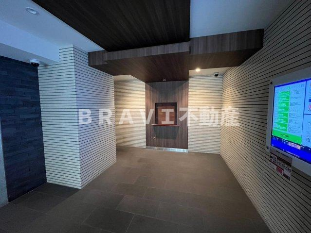 LiveCasa本町　BRAVI不動産のロビー|【LiveCasa本町】ロビーです