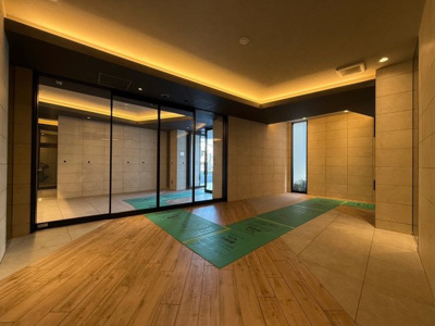 【ロビー】 | スワンズシティ大阪エスクレア