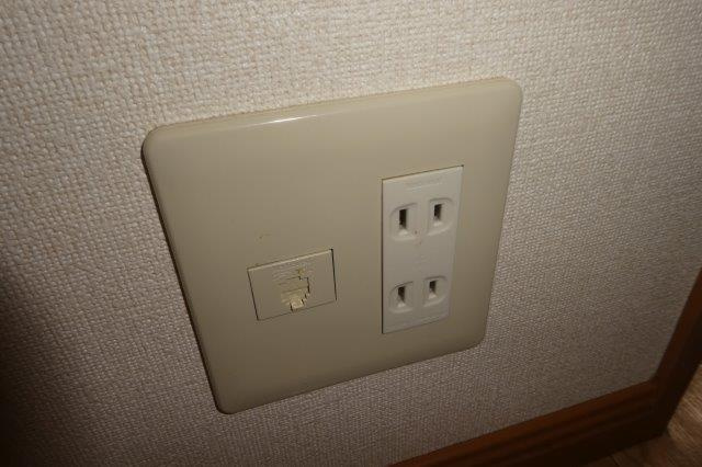 ルミナスガーデンの設備|電話モジュラー