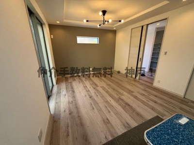 【居間・リビング】 | 明石市太寺3丁目　新築戸建　仲介手数料無料！ | おしゃれな居間です