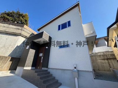 【外観】 | 明石市太寺3丁目　新築戸建　仲介手数料無料！ | 建物外観を気になさる方へ、見た目の良い物件です