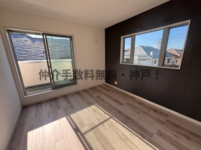 【洋室】 | 明石市太寺3丁目　新築戸建　仲介手数料無料！ | 広々とした洋室です