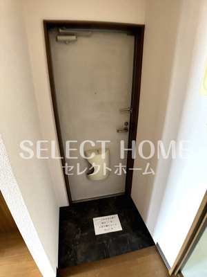 【玄関】 | 桃苑 | 同型タイプゆったりとした玄関です