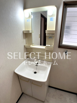 【独立洗面台】 | 桃苑 | 同型タイプ独立洗面台あり、毎朝おしゃれに忙しい女性の方におすすめです