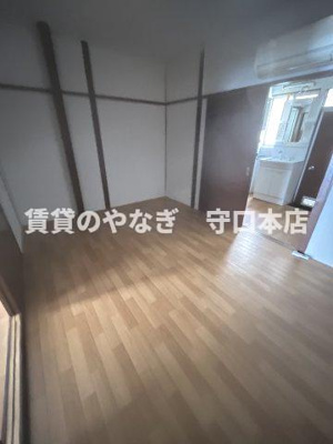 【洋室】 | 門真市舟田町テラス | 使い勝手のいい洋室です